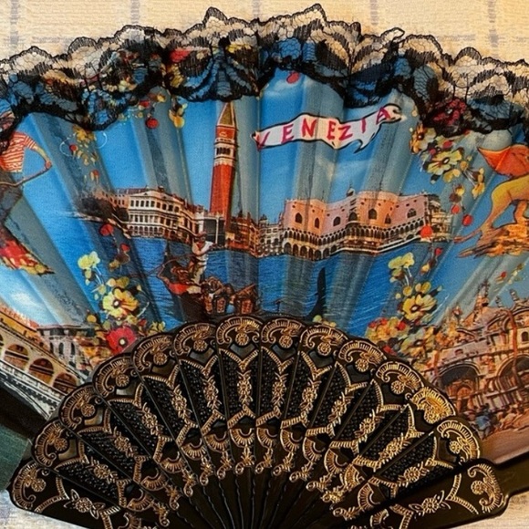Handheld Fan-Made in Venice, Italy🇮🇹 - Picture 5 of 5